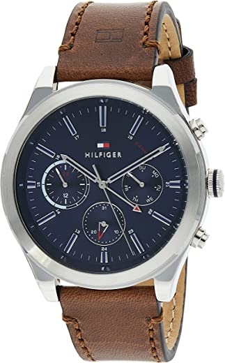 “ساعة كوارتز بعقارب للرجال من تومي هيلفجر مع سوار من الجلد 1791740 “